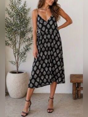Lucky Brand Black Printed Slip Midi Dress with White Motif